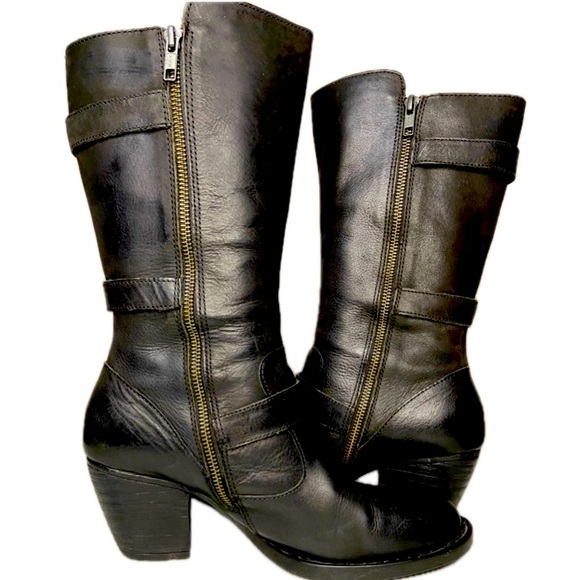 BORN Maleri Full Grain Leather Biker-Chic Boots Buckle Straps Side Zip Sz 9.5 - Picture 3 of 12